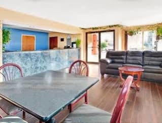 Super 8 By Wyndham 3* Terrell