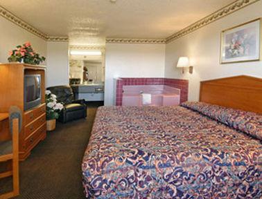 Super 8 By Wyndham 3*